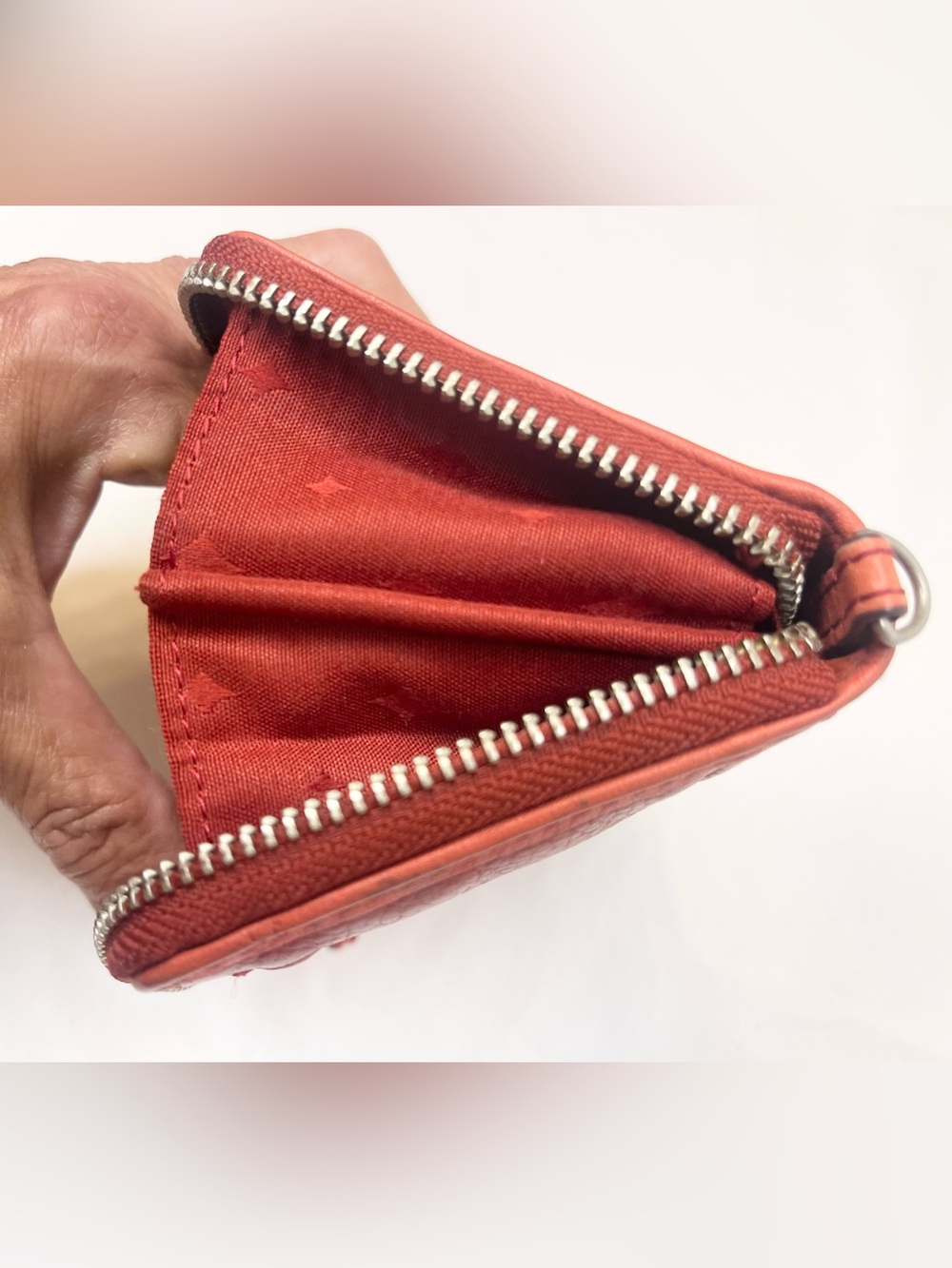 Fossil Red Leather Zip Wallet with Swan Accent - Picture 11 of 16